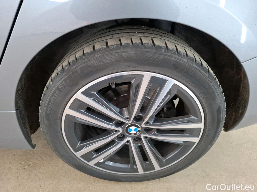  Bmw  Serie 1 BMW Série 1 / 2019 / 5P / Berline 1.5 116D DKG7 Business Design #43