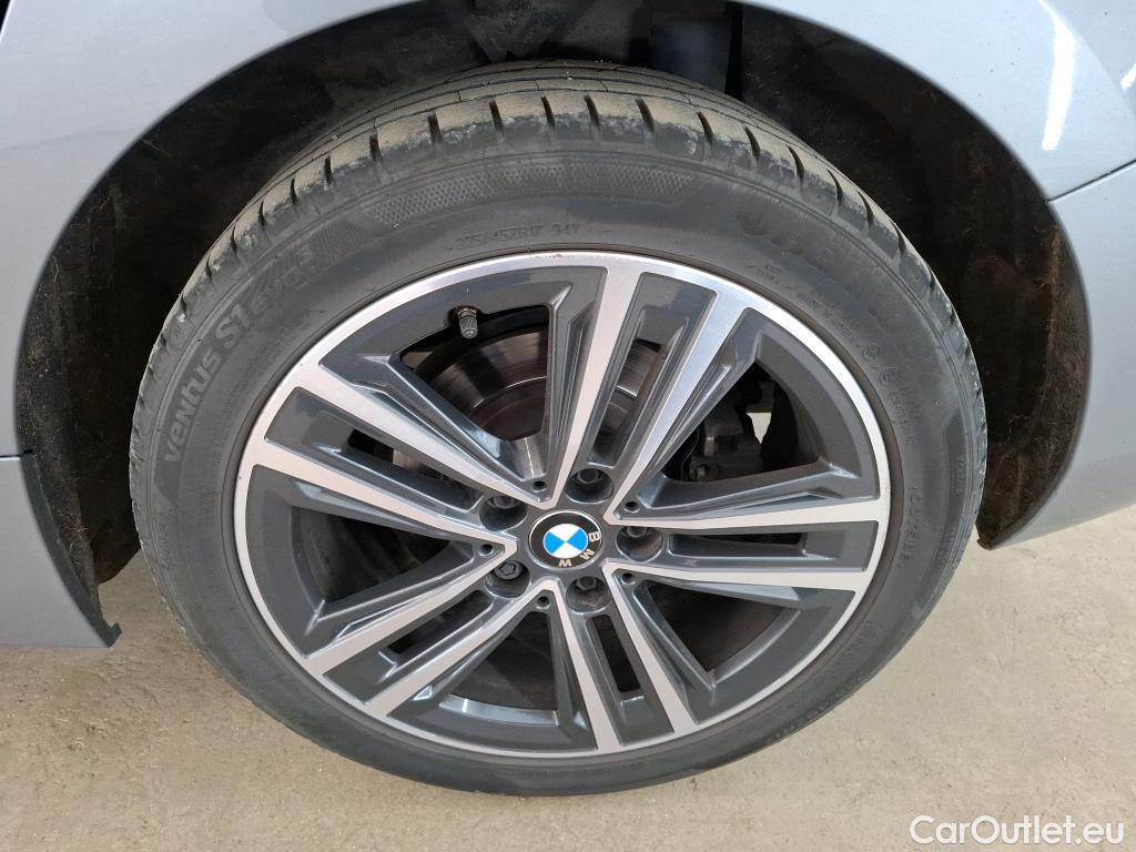  Bmw  Serie 1 BMW Série 1 / 2019 / 5P / Berline 1.5 116D DKG7 Business Design #44