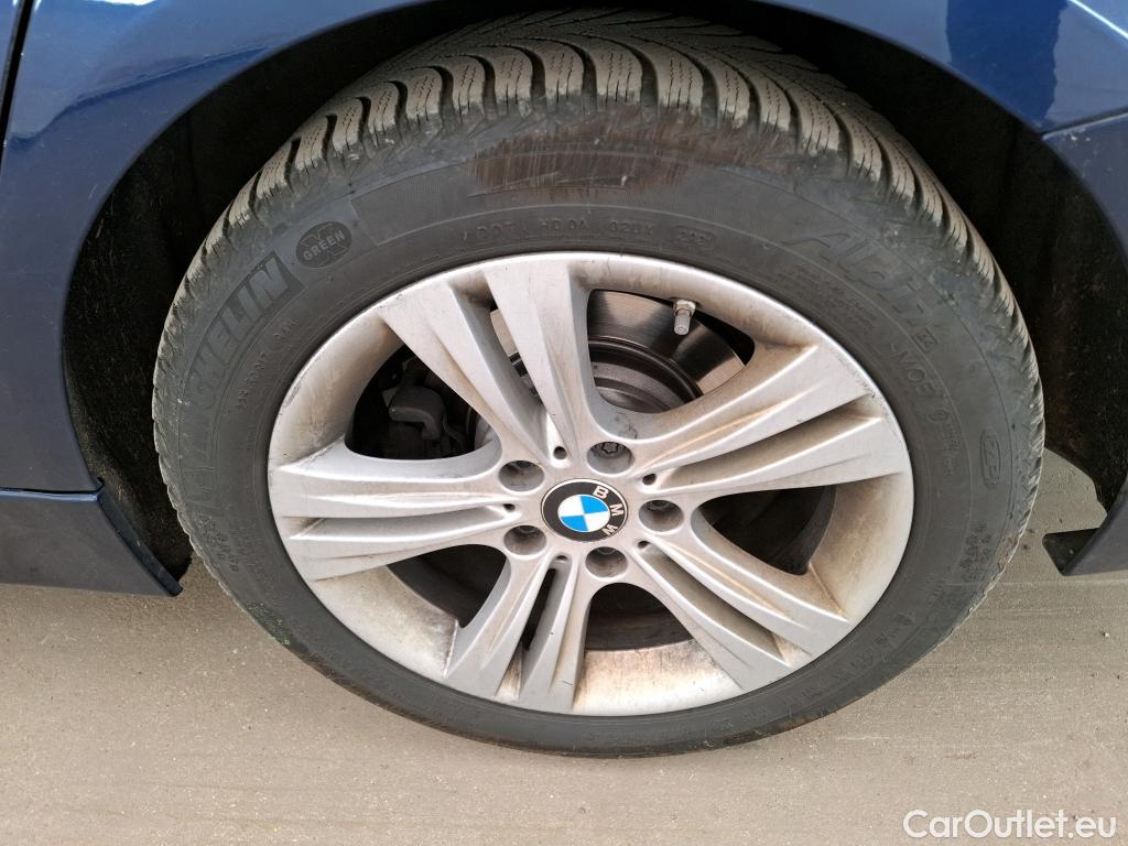  Bmw  Serie 3 Série 3 Touring 318d Sport Ultimate 2.0 150CV BVA8 E6 #5