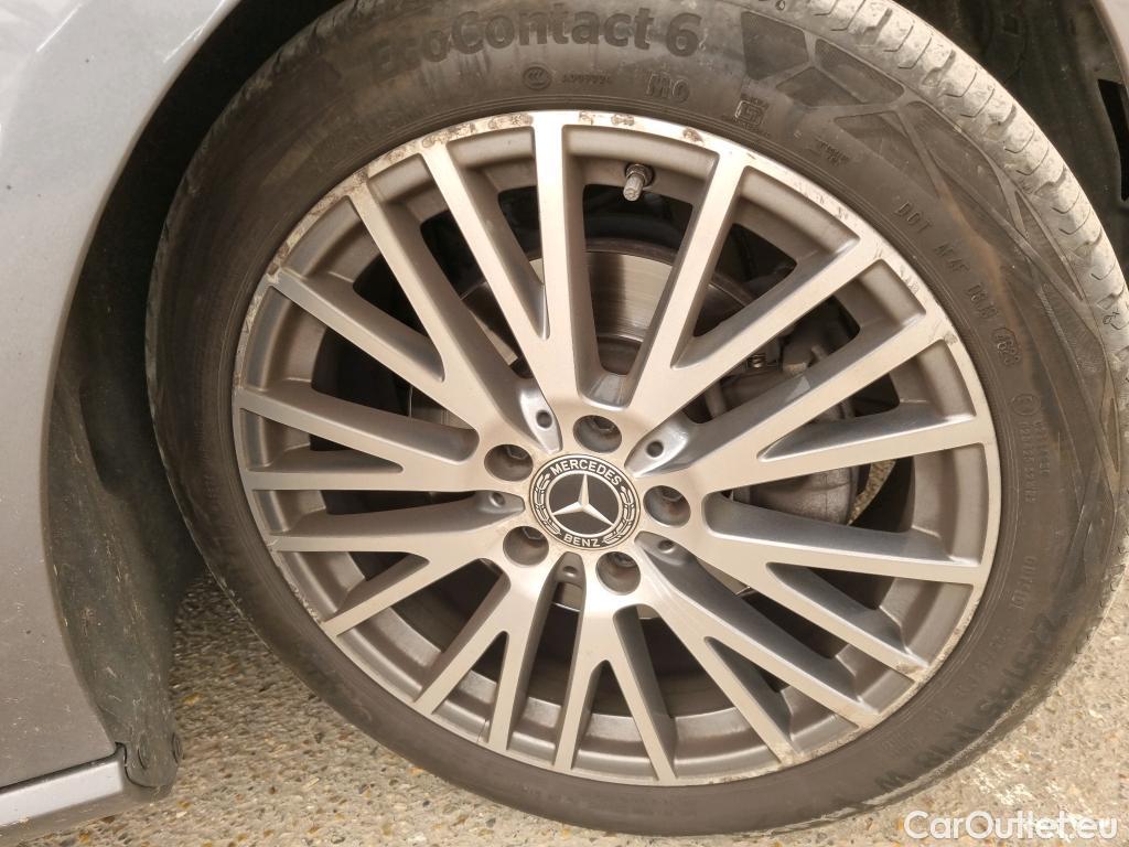  Mercedes  CLA-Klasse MERCEDES-BENZ CLA Shooting Brake / 2019 / 5P / Break CLA 200 d Business Line BA8 #11