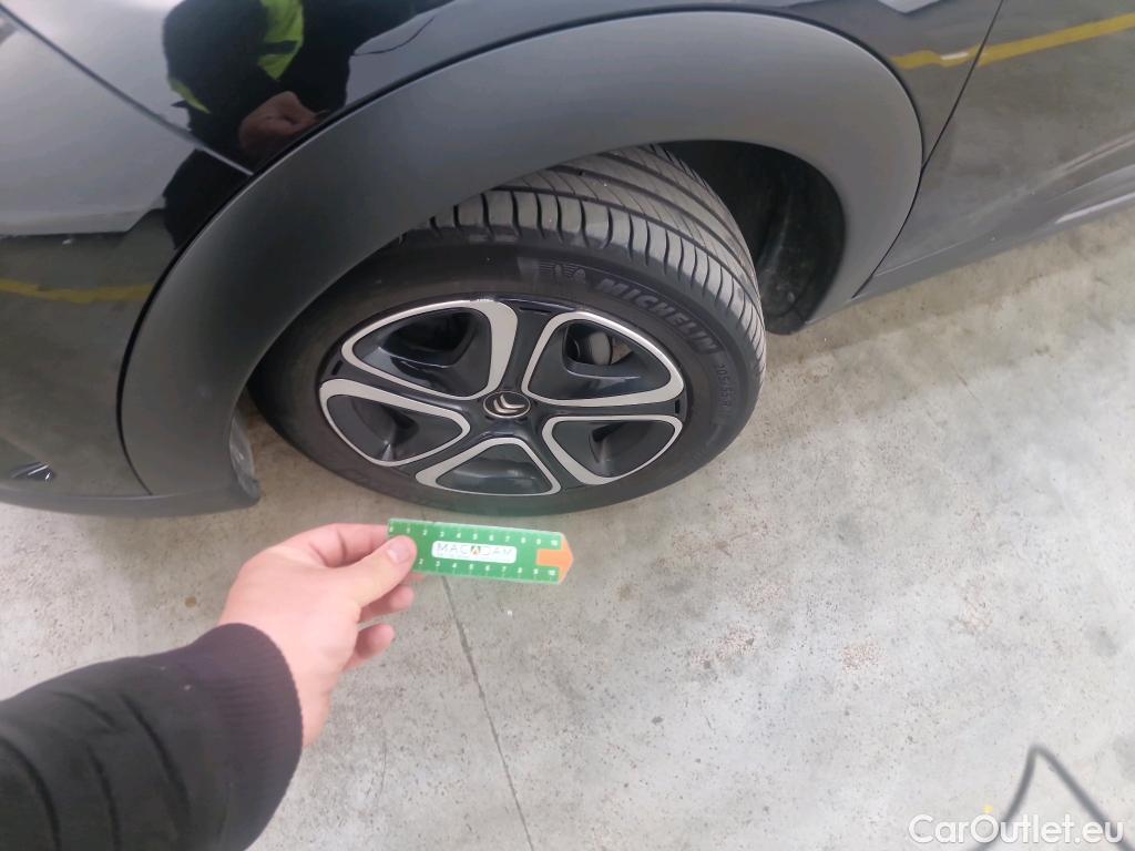  Citroen  C4 Cactus  Feel Business 1.5 BlueHDi 100CV BVM6 E6d #44
