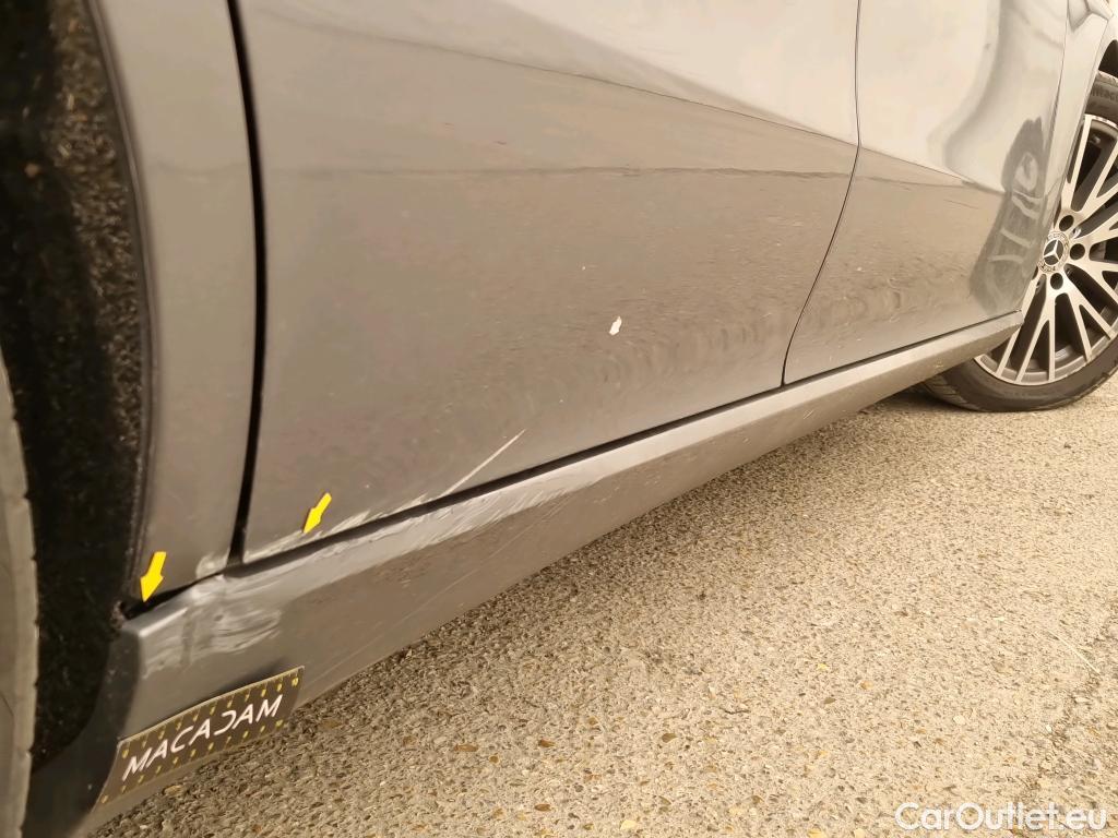  Mercedes  CLA-Klasse MERCEDES-BENZ CLA Shooting Brake / 2019 / 5P / Break CLA 200 d Business Line BA8 #3