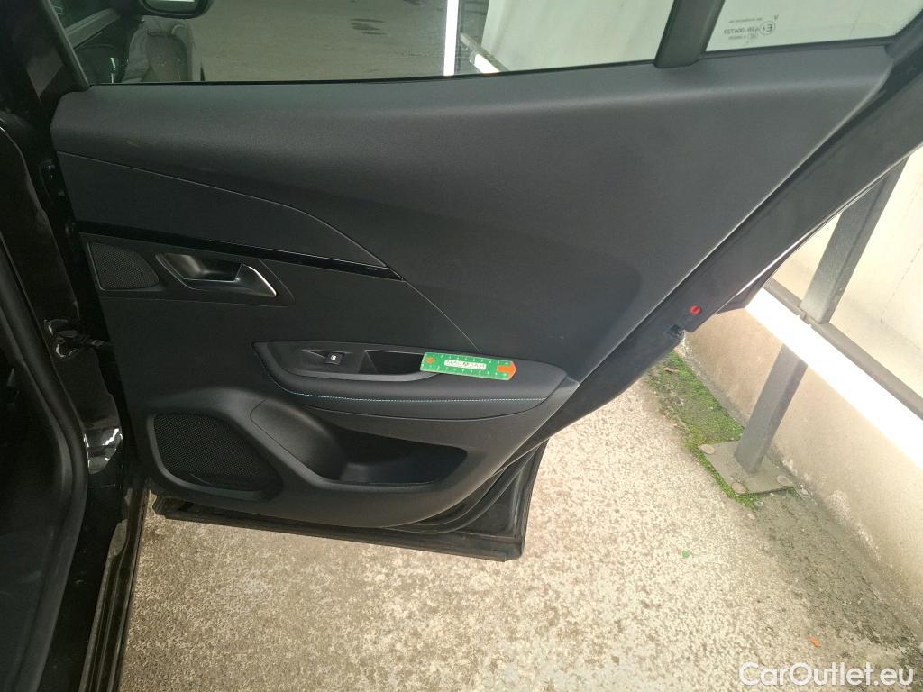  Peugeot  2008  Allure Business 1.5 HDi 130CV BVA8 E6d #9