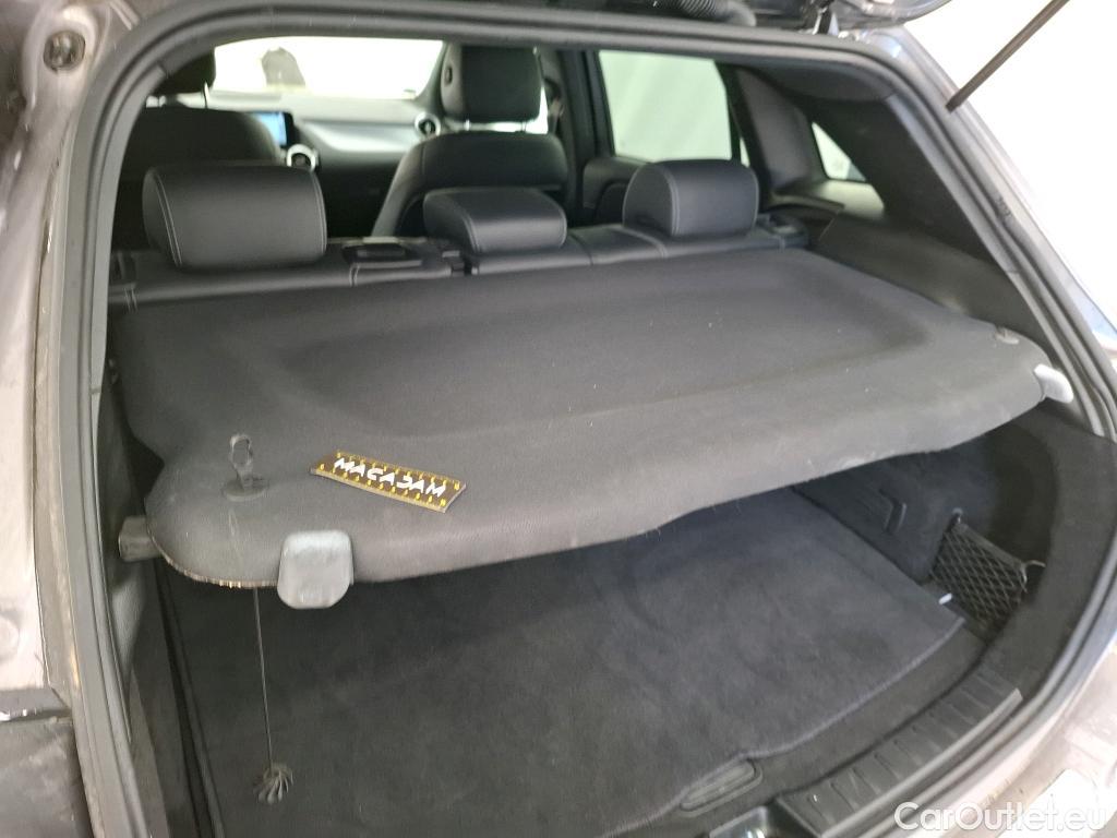  Mercedes  GLA MERCEDES-BENZ  / 2020 / 5P / SUV 2.0  200 D BUSINESS LINE DCT #5