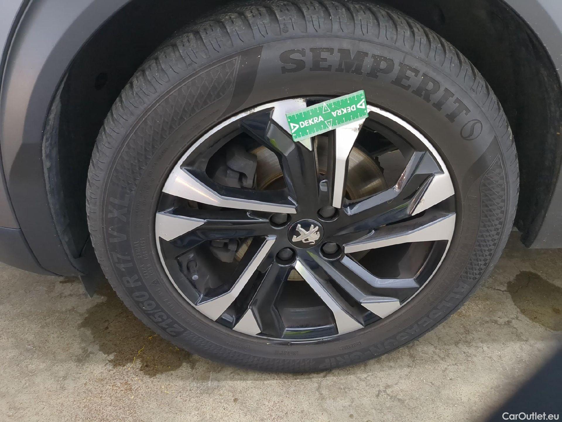  Peugeot  2008  Allure Business 1.5 HDi 130CV BVA8 E6d #14