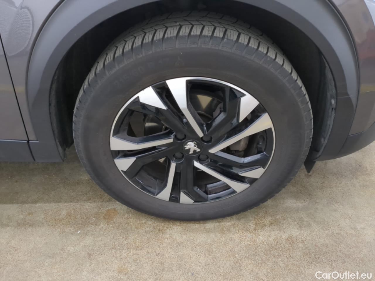  Peugeot  2008  Allure Business 1.5 HDi 130CV BVA8 E6d #4