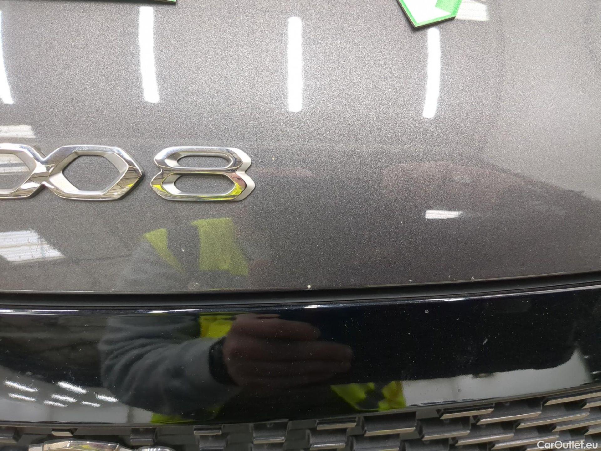  Peugeot  2008  Allure Business 1.5 HDi 130CV BVA8 E6d #25