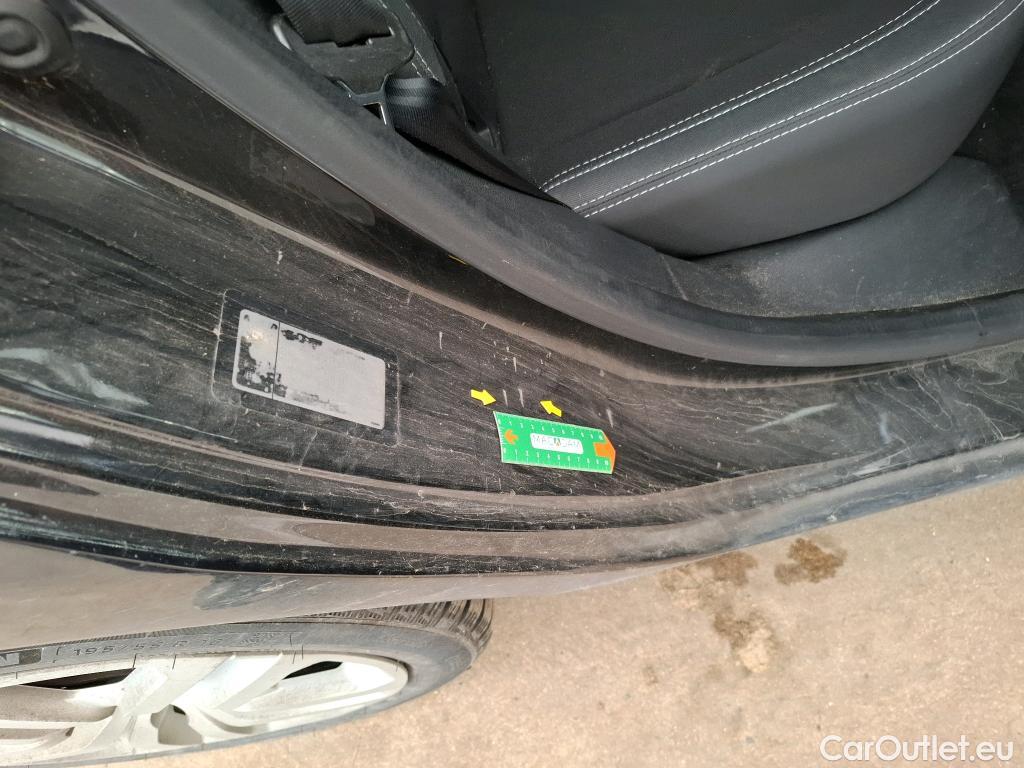  Renault  Clio  IV Business 1.5 dCi 90CV BVM5 E6 #15