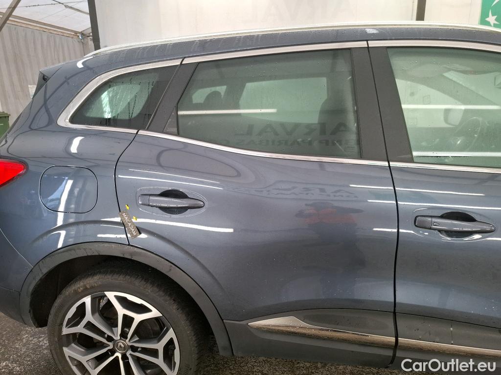  Renault  Kadjar RENAULT  / 2018 / 5P / Crossover Intens TCe 140 EDC FAP(SL) #32