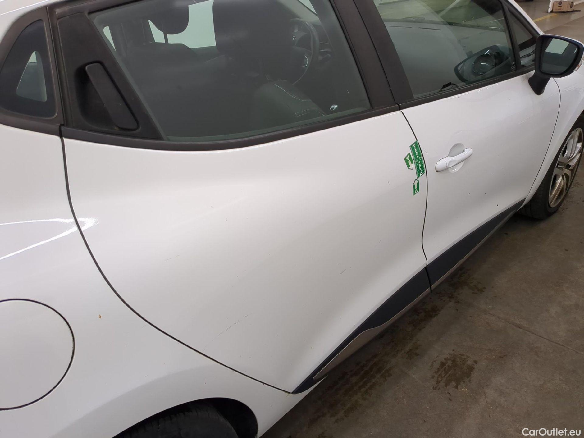  Renault  Clio  IV Business 1.5 dCi 90CV BVM5 E6 #15