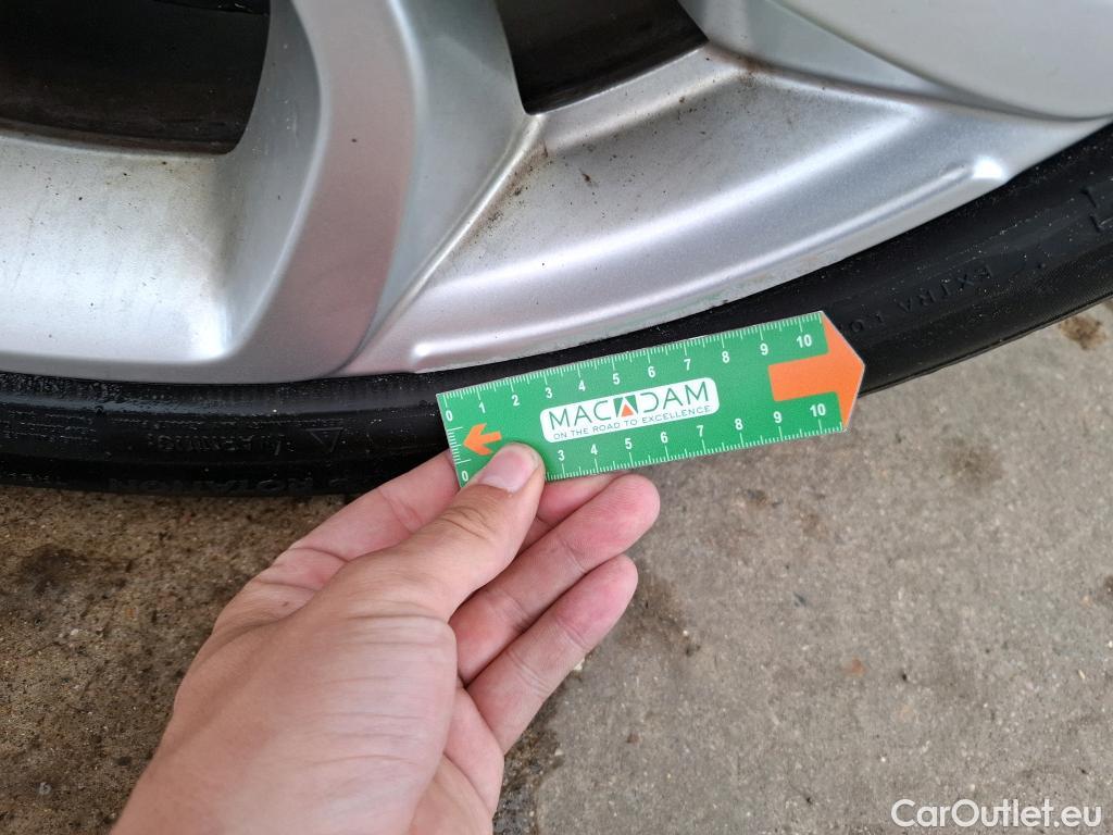  Renault  Grand Scenic Scenic IV Grand Business 1.5 dCi 110CV BVA7 E6 #42