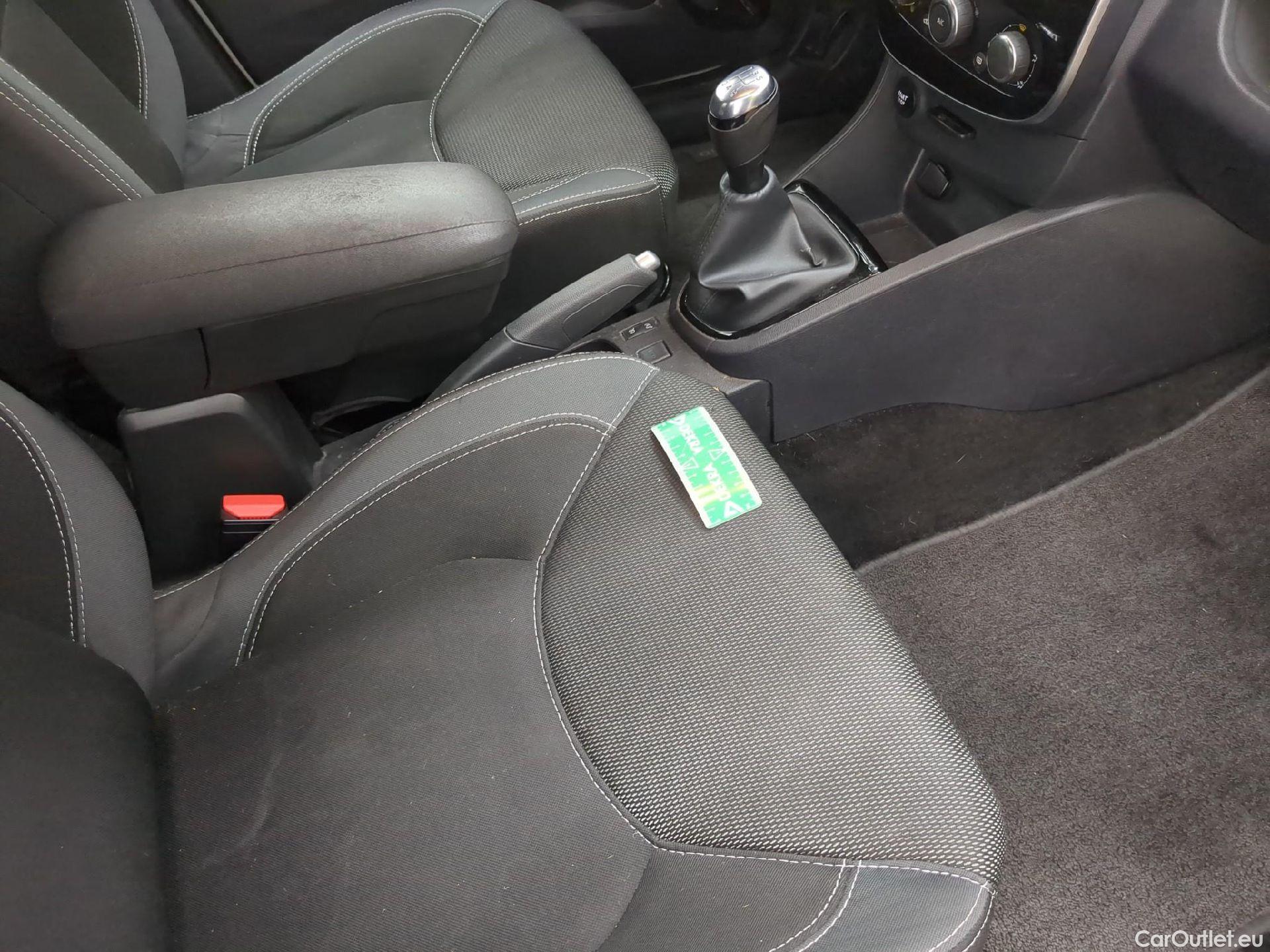  Renault  Clio  IV Business 1.5 dCi 90CV BVM5 E6 #1
