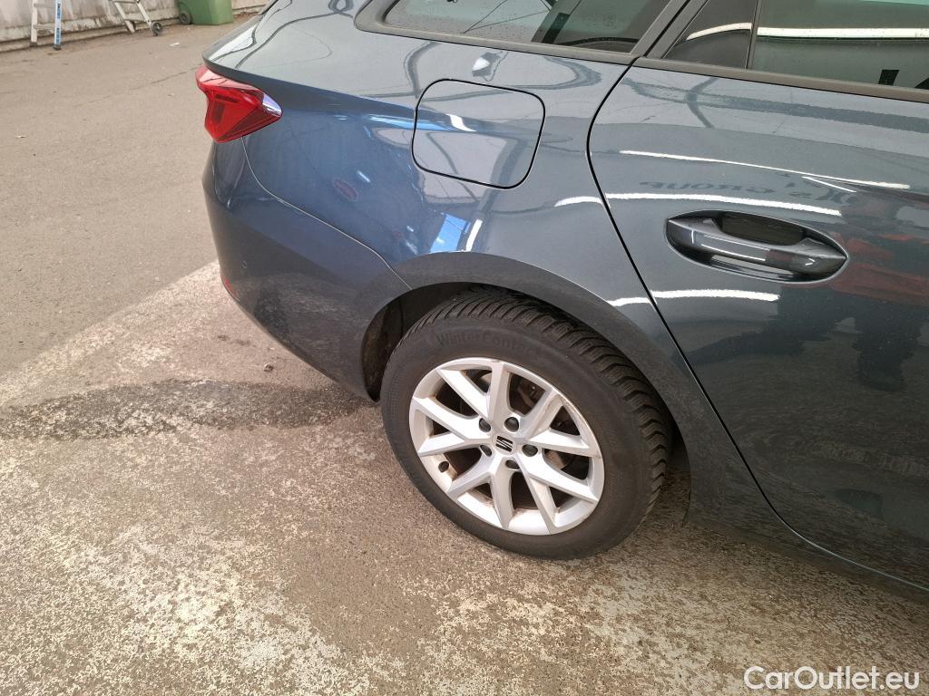  Seat  Leon SEAT  Sportstourer / 2020 / 5P / Break 1.0 eTSI 110 DSG S&S Style Business #19