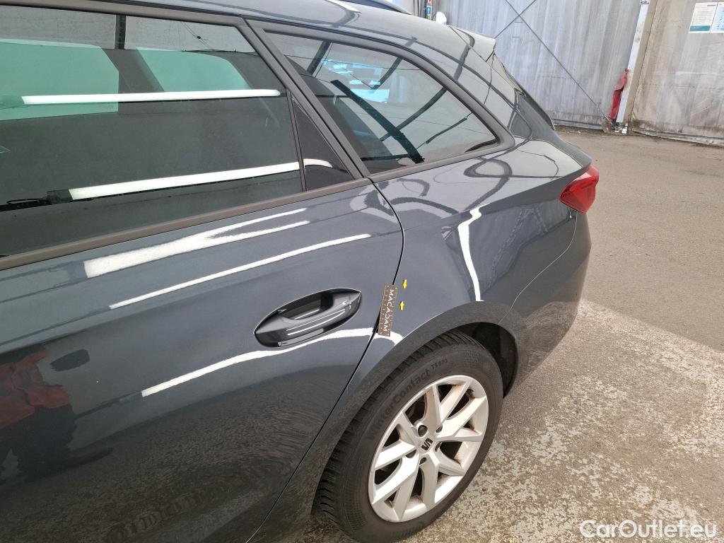  Seat  Leon SEAT  Sportstourer / 2020 / 5P / Break 1.0 eTSI 110 DSG S&S Style Business #44