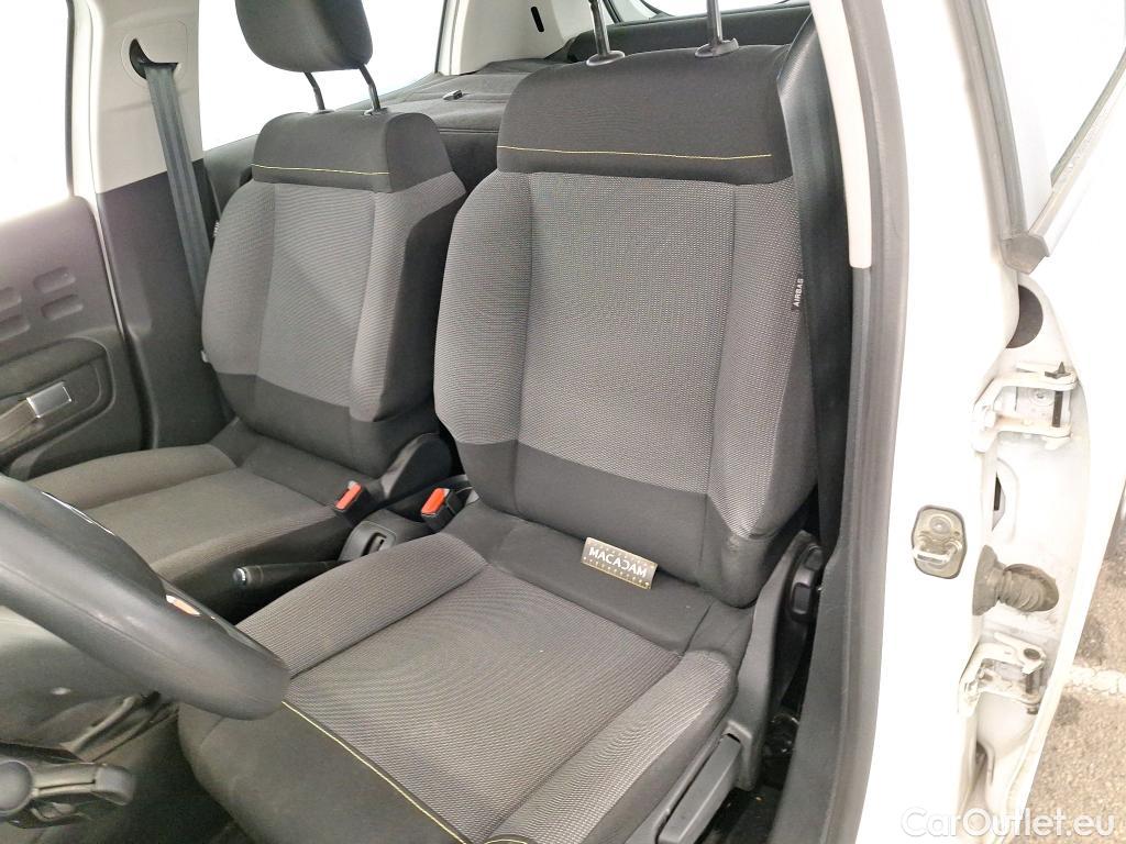  Citroen  C3  Société Feel Business R 1.5 BlueHDI 100CV BVM6 E6d #9