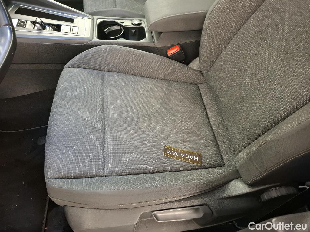  Volkswagen  Golf  VOLKSWAGEN SW / 2020 / 5P / Break 2.0 TDI SCR 115 DSG7 Life Business #21