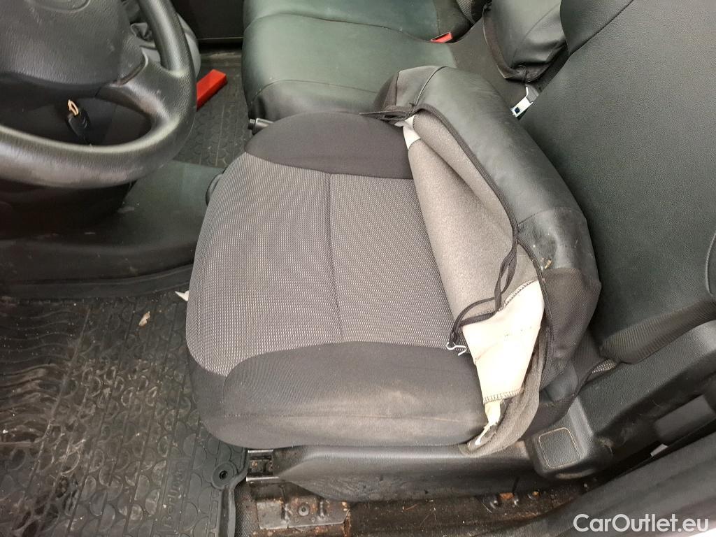  Citroen  Berlingo  Fourgon Club L1 (Court) 1.6 BlueHDi 100CV BVM5 E6 #110