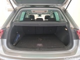  Volkswagen  Tiguan VOLKSWAGEN  / 2016 / 5P / SUV 2.0 TDI 150 DSG7 Carat #10
