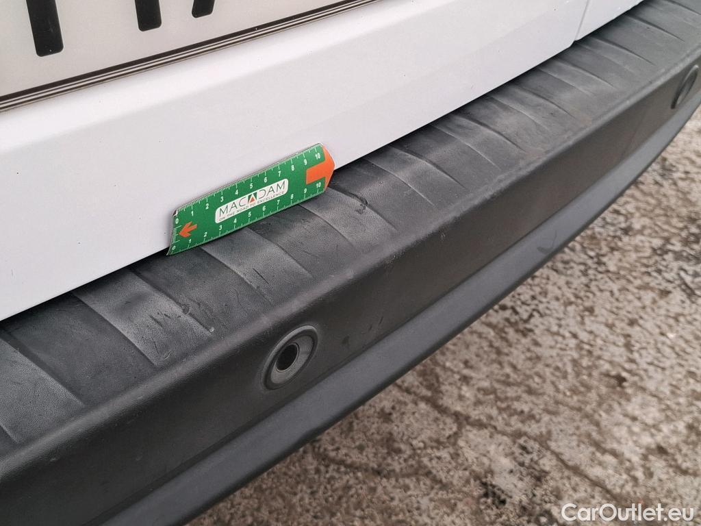  Renault  Kangoo  Express Maxi Extra (Série Spéciale) 1.5 dCi 90CV BVM5 E6 #2