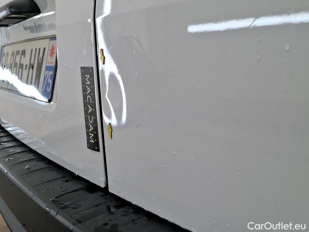  Renault  Kangoo  Express Maxi Extra (Série Spéciale) 1.5 dCi #11