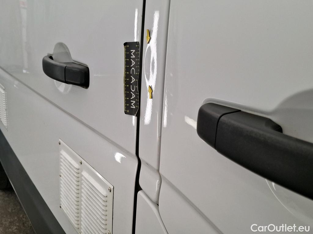  Renault  Master  Fourgon L2H2 3 5 Grand Confort dCi 135CV BVM6 E6dT #16