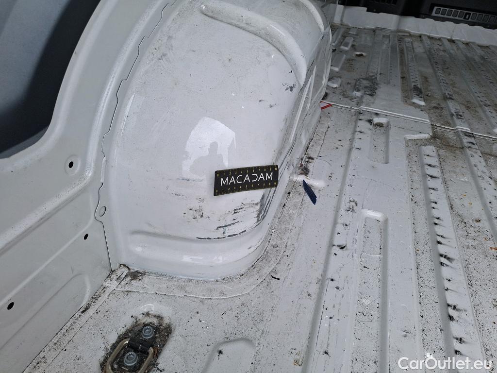  Volkswagen  Crafter  Fourgon Fourgon 30 mittlerer Radstand mit Hochdach FWD 2.0 #68