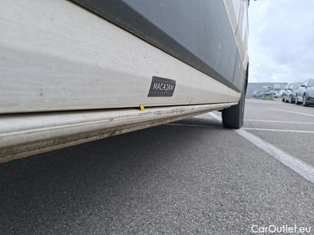  Volkswagen  Crafter  Fourgon Fourgon 30 mittlerer Radstand mit Hochdach FWD 2.0 #11