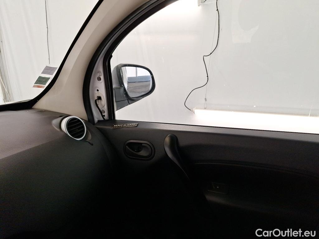  Renault  Kangoo RENAULT  Express  2013  4P  Fourgonnette Grand Confort dCi 75 #84