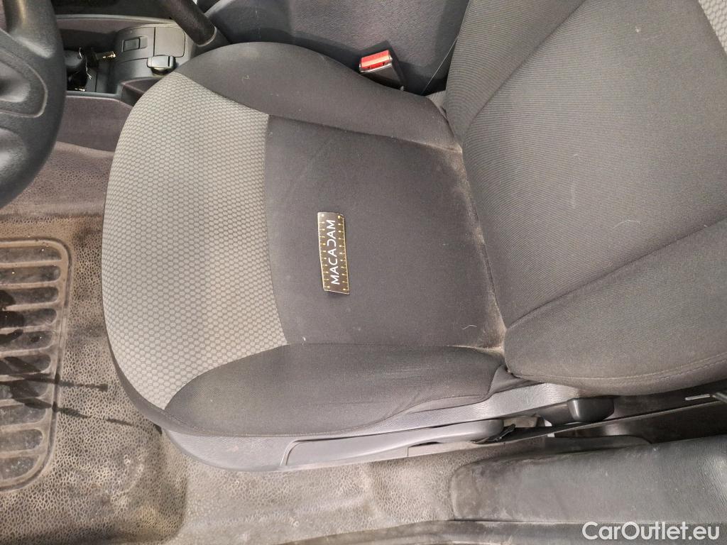  Renault  Kangoo  II Express Grand Confort (L1) 1.5 dCi 80CV BVM6 E6dT #38