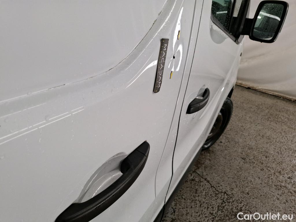  Renault  Trafic  Furgon Grand Confort L1H1 1200 1.6 dCi 120CV BVM6 E6 #11