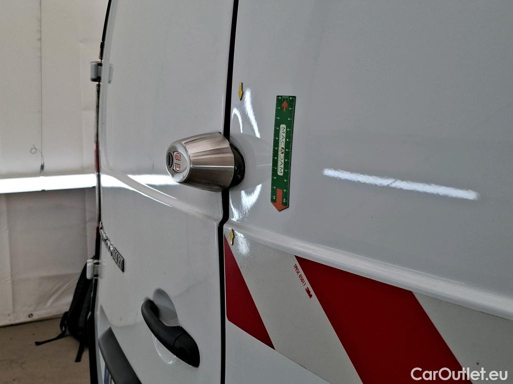 Renault  Kangoo  Express Maxi Extra (Série Spéciale) 1.5 dCi 90CV BVM5 E6 #25