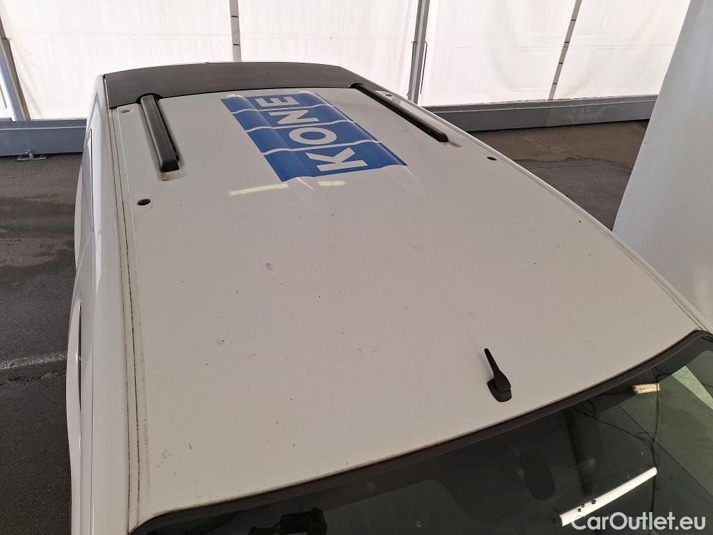  Renault  Kangoo RENAULT  Express  2013  4P  Fourgonnette Grand Confort dCi 75 #87