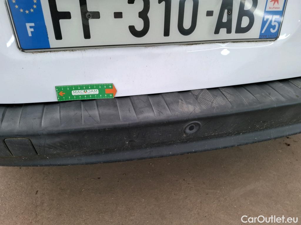  Renault  Kangoo  Express Maxi Extra (Série Spéciale) 1.5 dCi 90CV BVM5 E6 #22