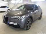  Alfa Romeo   STELVIO Alfa Romeo 2.0 Turbo 16v Sprint 200KM AT AWD 5d 