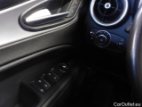  Alfa Romeo   STELVIO Alfa Romeo 2.0 Turbo 16v Sprint 200KM AT AWD 5d #28
