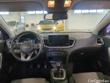  KIA  Cee'd KIA  1.5 T-GDI 160KM 6MT M 5d #16
