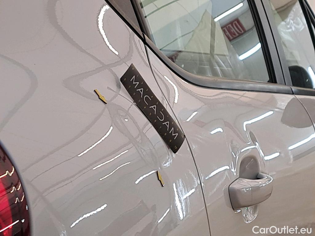  Citroen  C3  Feel Business 1.5 BlueHDI 100CV BVM5 E6dT #6