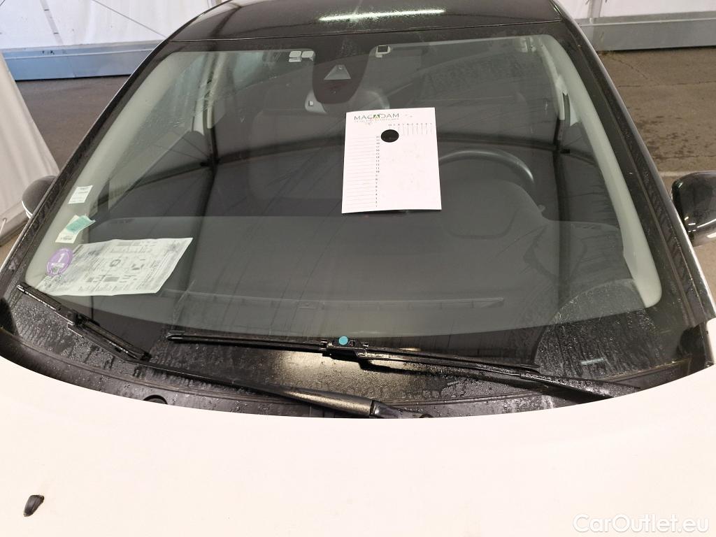  Citroen  C3  Shine Business 1.2 PureTech 110CV BVM6 E6dT #1