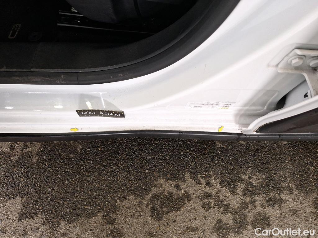  Citroen  C3  Shine Business 1.2 PureTech 110CV BVM6 E6dT #38