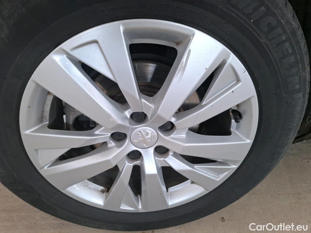  Peugeot  3008  Active Business 1.5 HDi 130CV BVA8 E6d #6