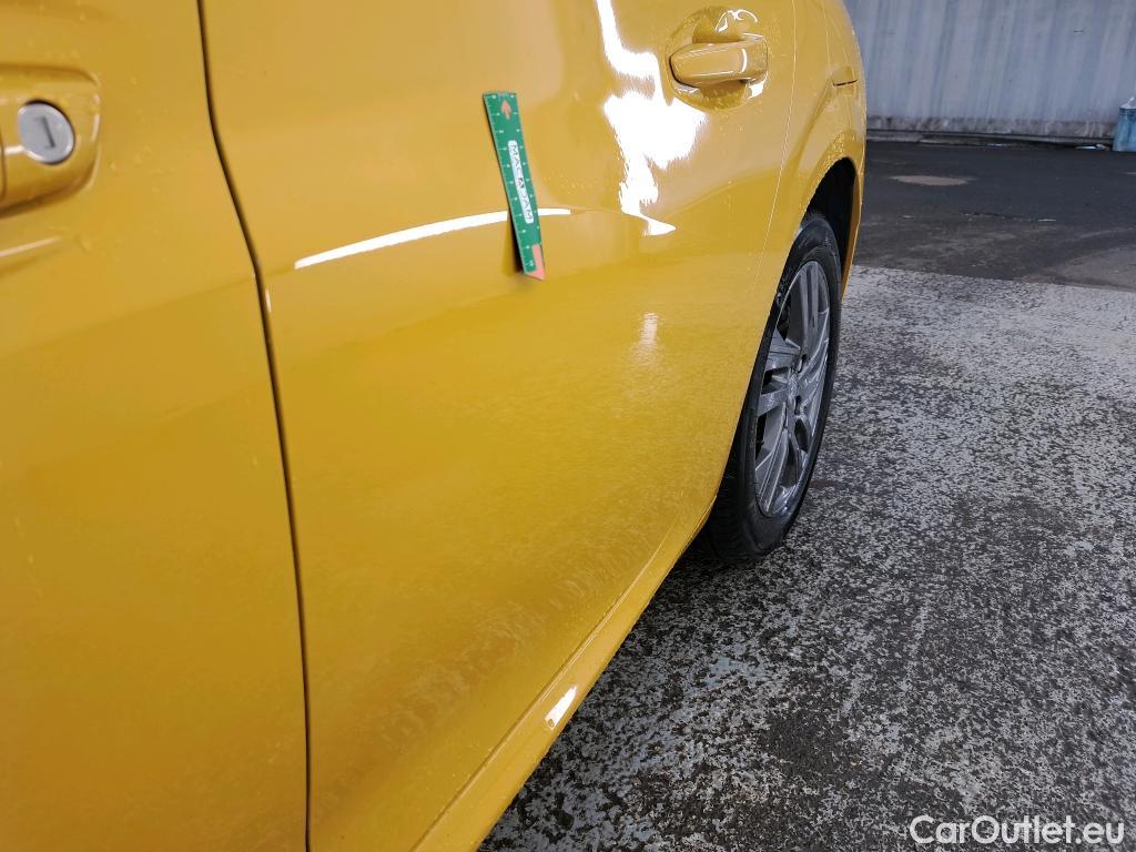  Peugeot  208  Active Pack 1.2 PureTech 100CV BVA8 E6d #1