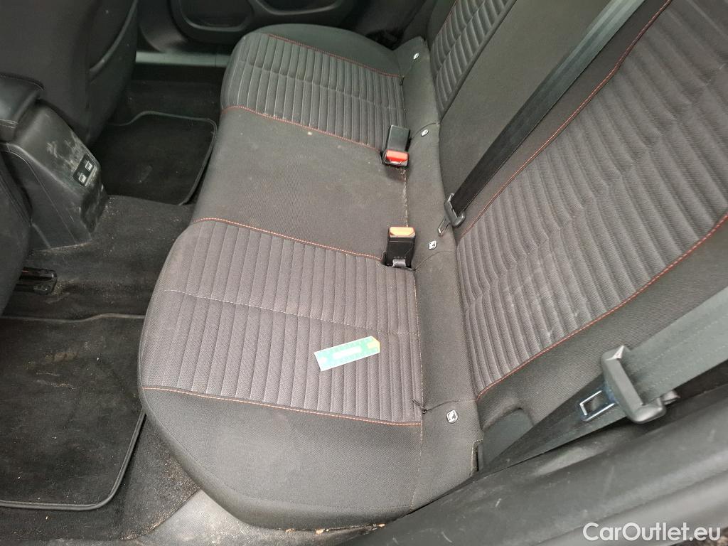  Peugeot  2008  Active Pack 1.2 PureTech 130CV BVA8 E6d #34