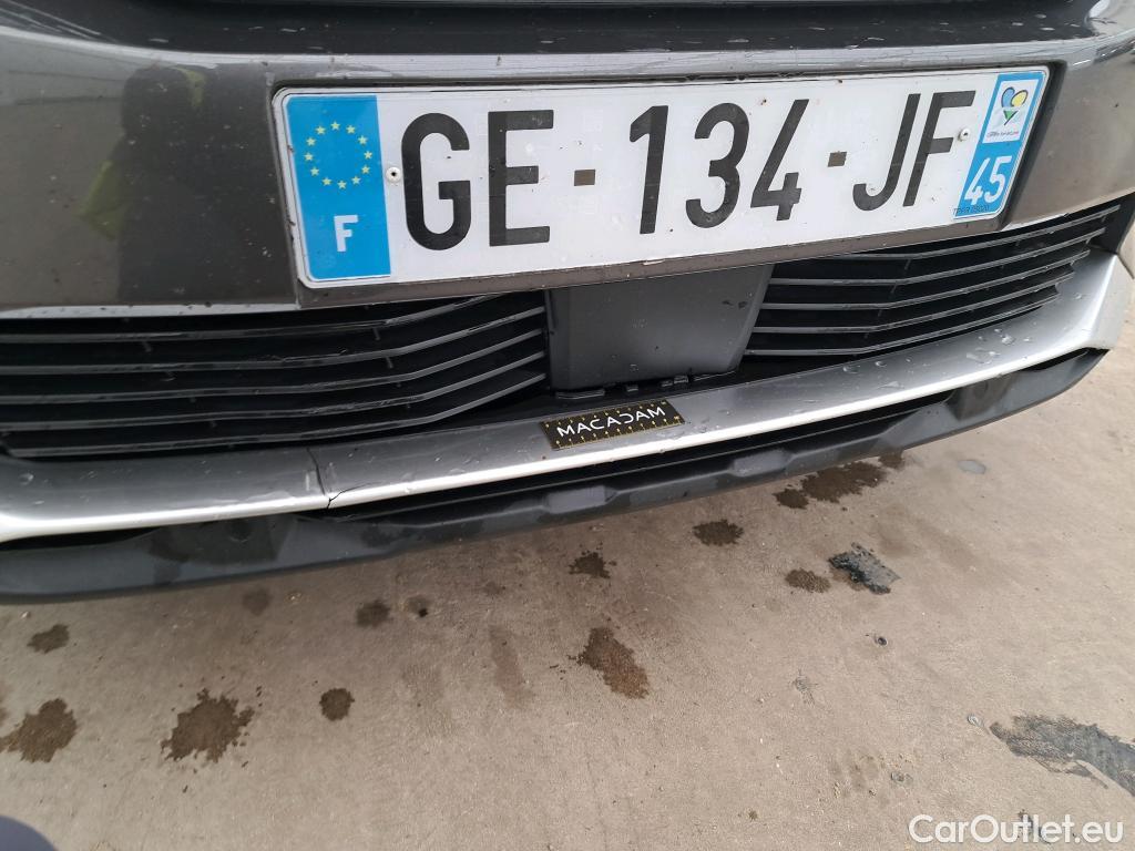  Peugeot  3008  Allure Pack 1.2 PureTech 130CV BVA8 E6d #13