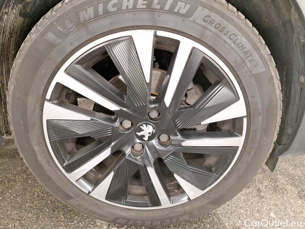  Peugeot  2008 PEUGEOT  / 2019 / 5P / Crossover 1.2 PT 155 S&S EAT8 GT #30