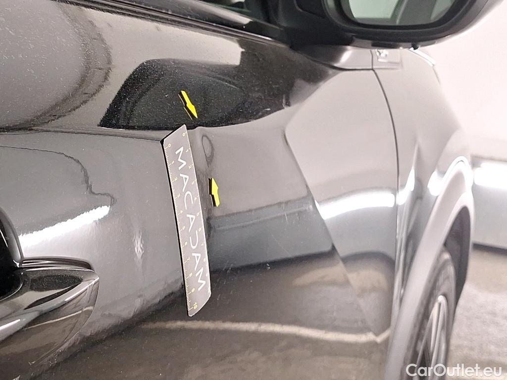  Peugeot  2008 PEUGEOT  / 2019 / 5P / Crossover 1.2 PT 155 S&S EAT8 GT #39