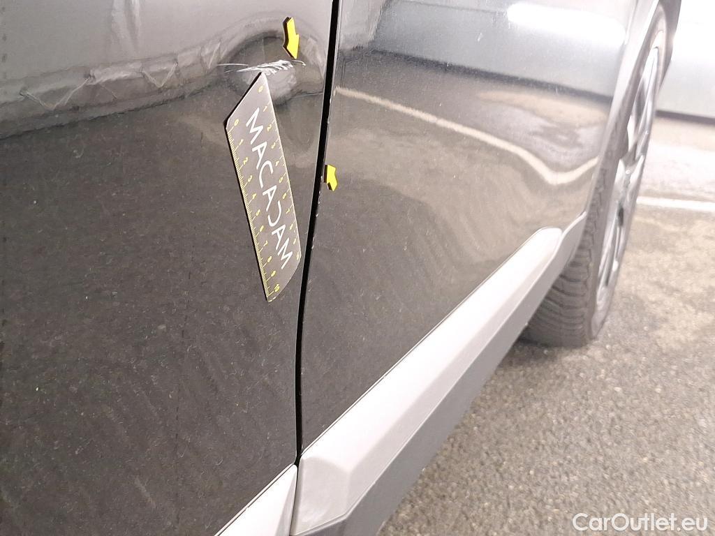  Peugeot  2008 PEUGEOT  / 2019 / 5P / Crossover 1.2 PT 155 S&S EAT8 GT #10