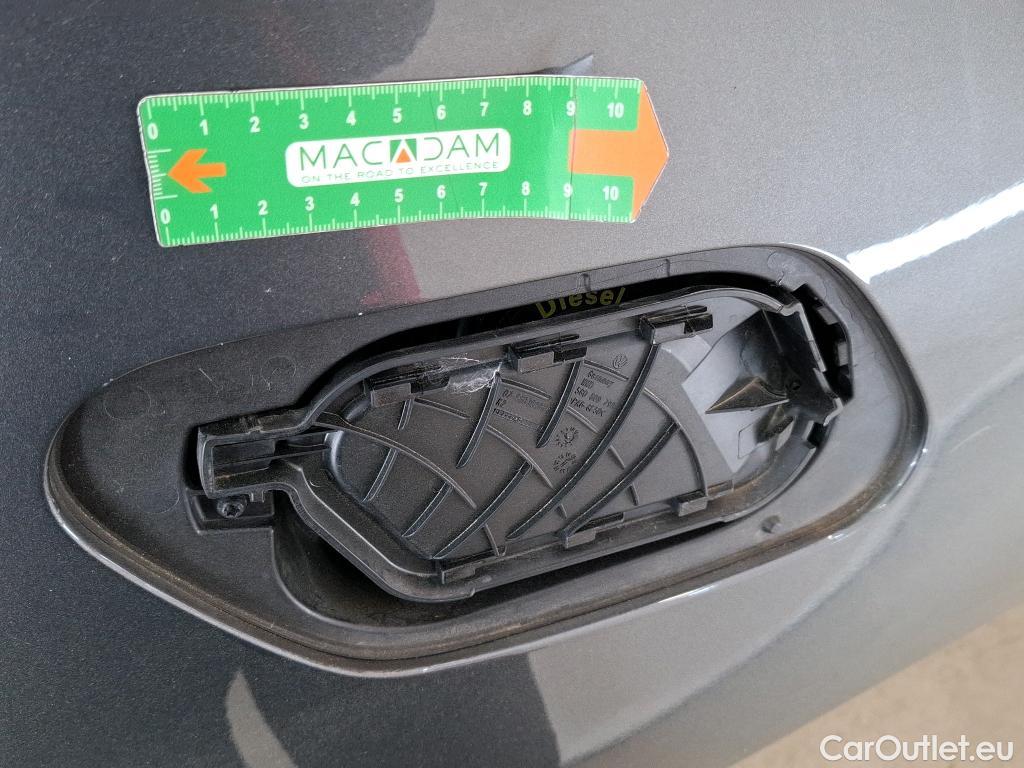  Volkswagen  Golf  VII Berline Carat BMT 1.6 TDI 115CV BVA7 E6 #13