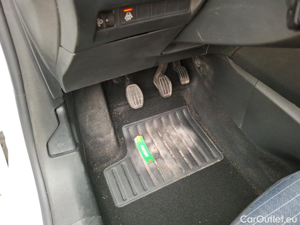  Peugeot  208  Premium 1.5 HDi 100CV BVM6 E6d #11