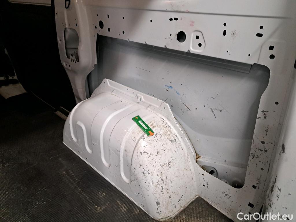  Renault  Trafic RENAULT  / 2019 / 4P / Fourgon tole FG GCF L1H1 1000 dCi 95 #4