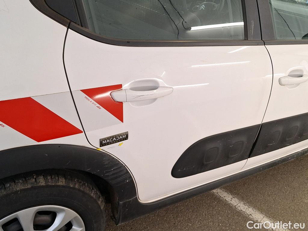  Citroen  C3  Société Feel Nav 1.2 PureTech 80CV BVM5 E6 #1
